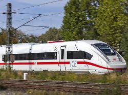 621098113