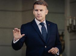 623542435