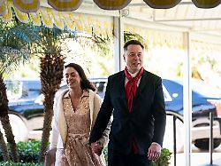 afp 20260201 2258846110 v2 highres presidenttrumpattendsdanscavinosweddingatmar