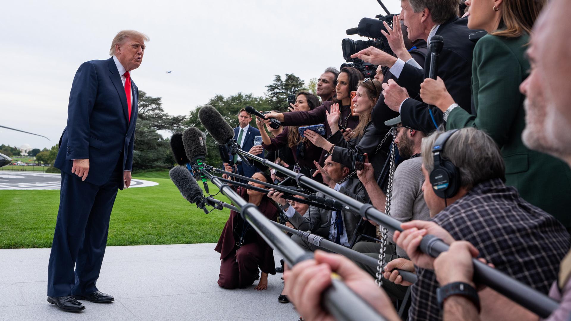 donald trump 952