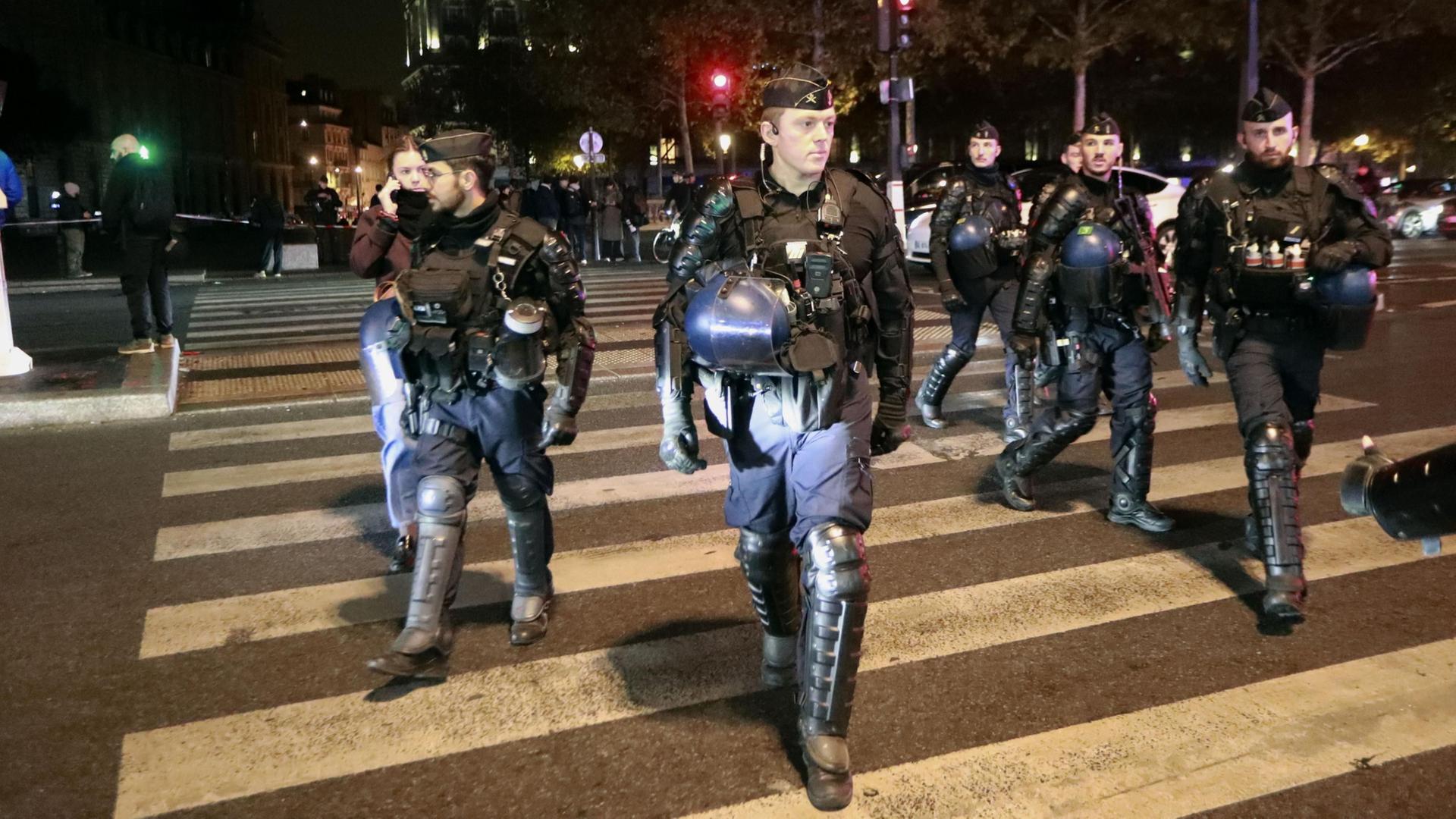 frankreich proteste 218