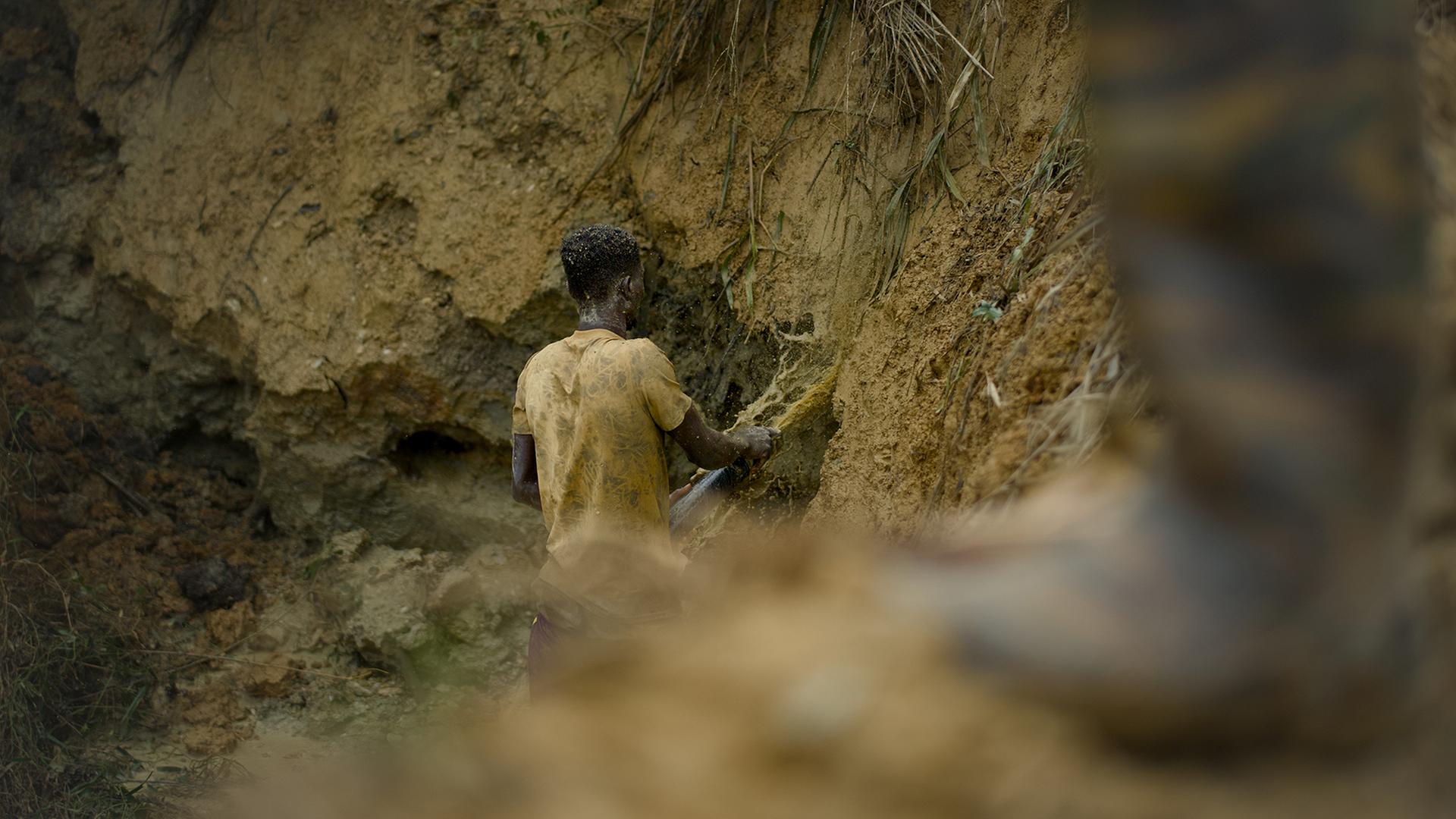 goldmine ghana 100