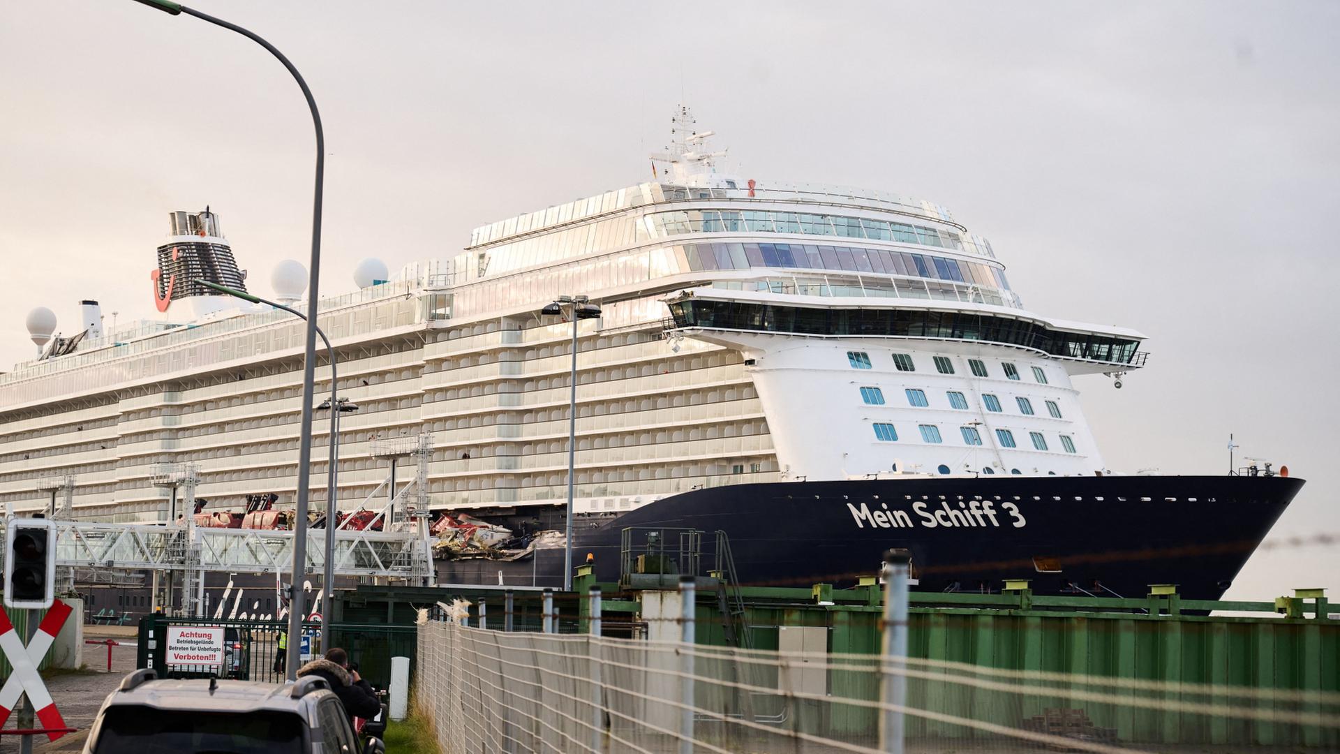 kreuzfahrtschiff kollision 102