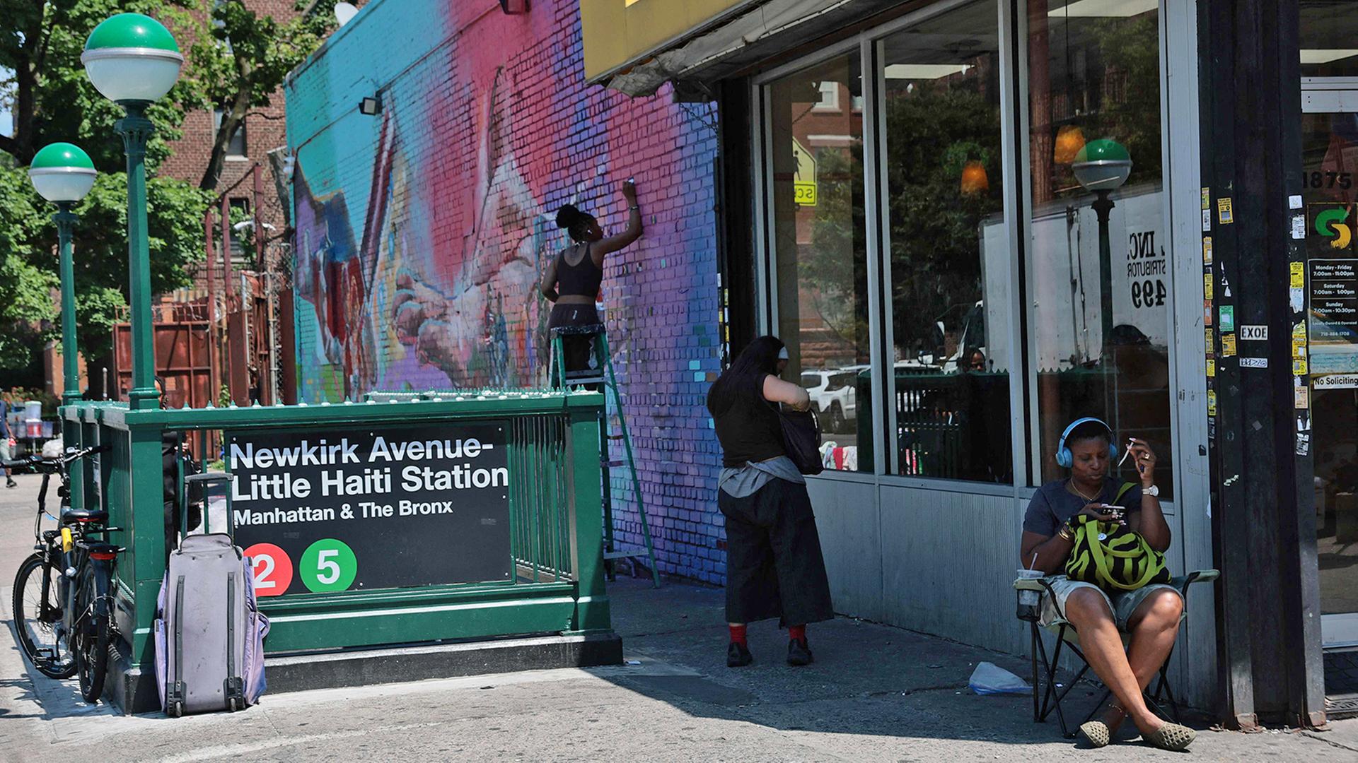 little haiti new york u bahn station 100