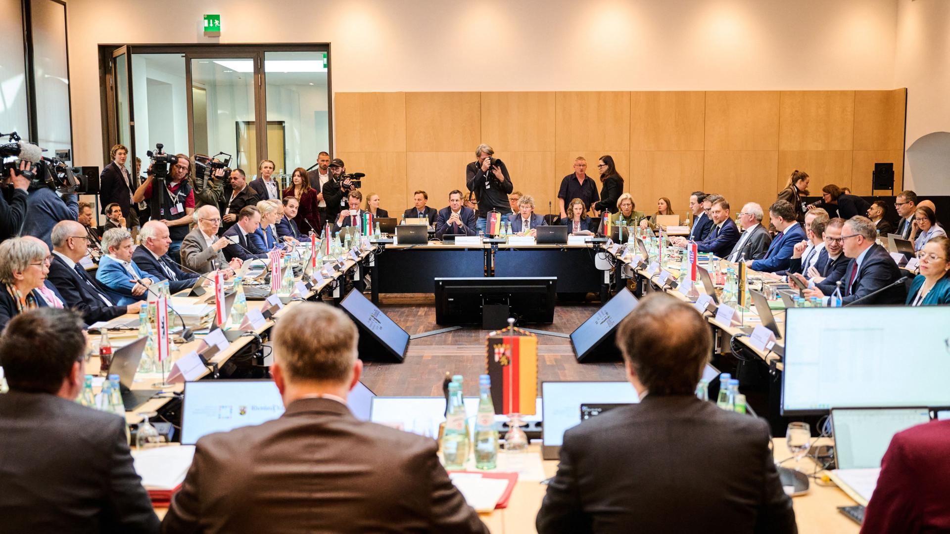 ministerpraesidentenkonferenz 120