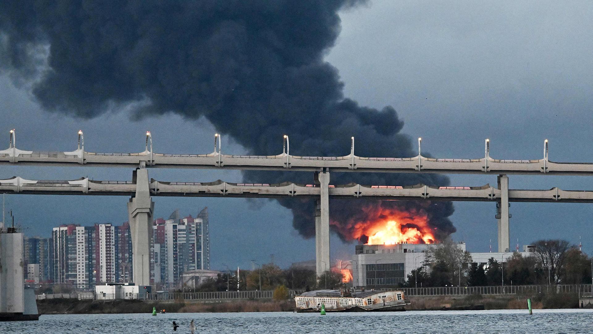 oelterminal sankt petersburg feuer 100
