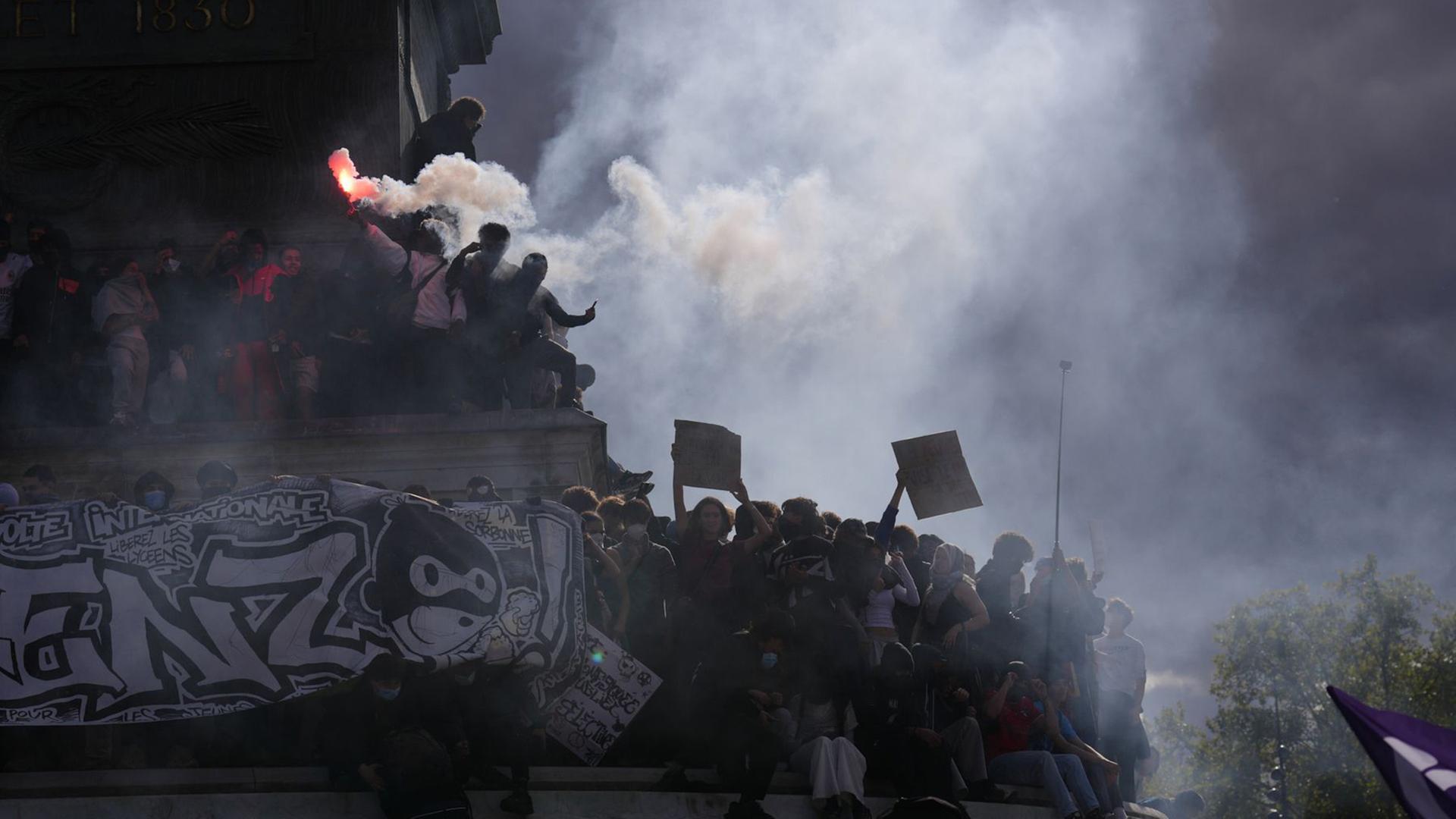 schuelerproteste frankreich 110