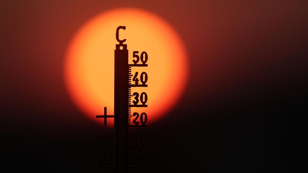 thermometer 152