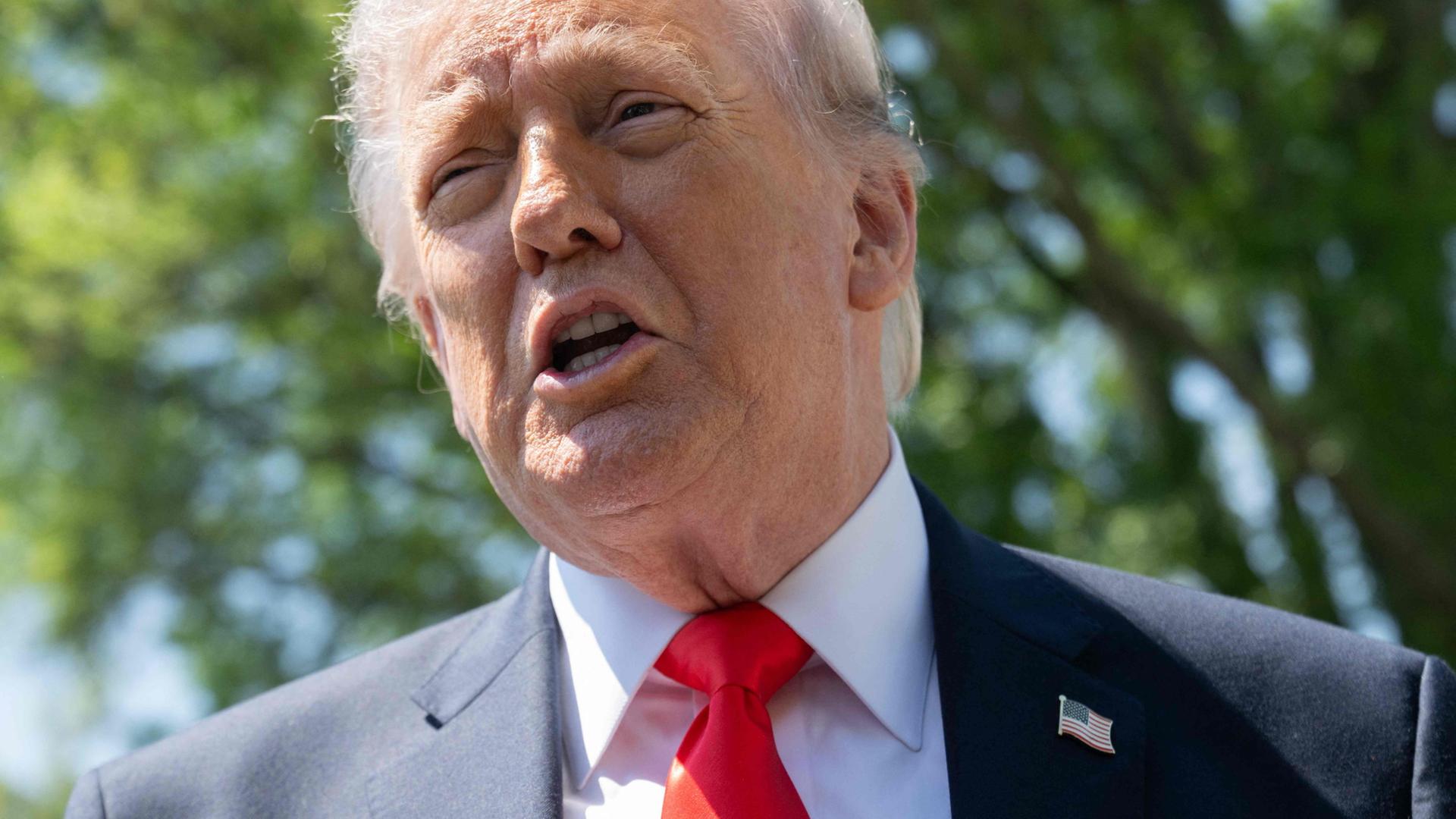 trump 4926